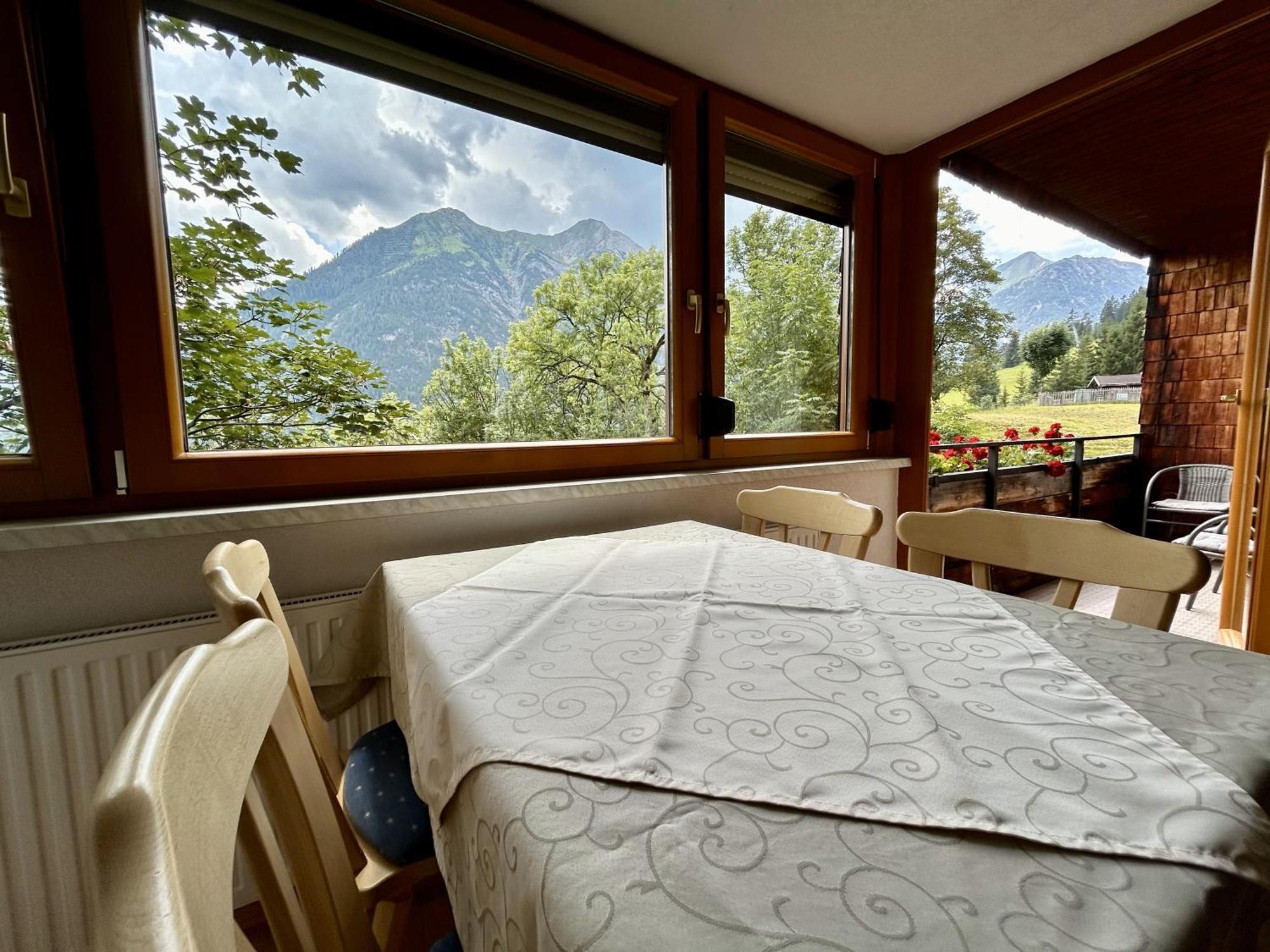 Appartementhaus Michaela Bach (Tyrol)